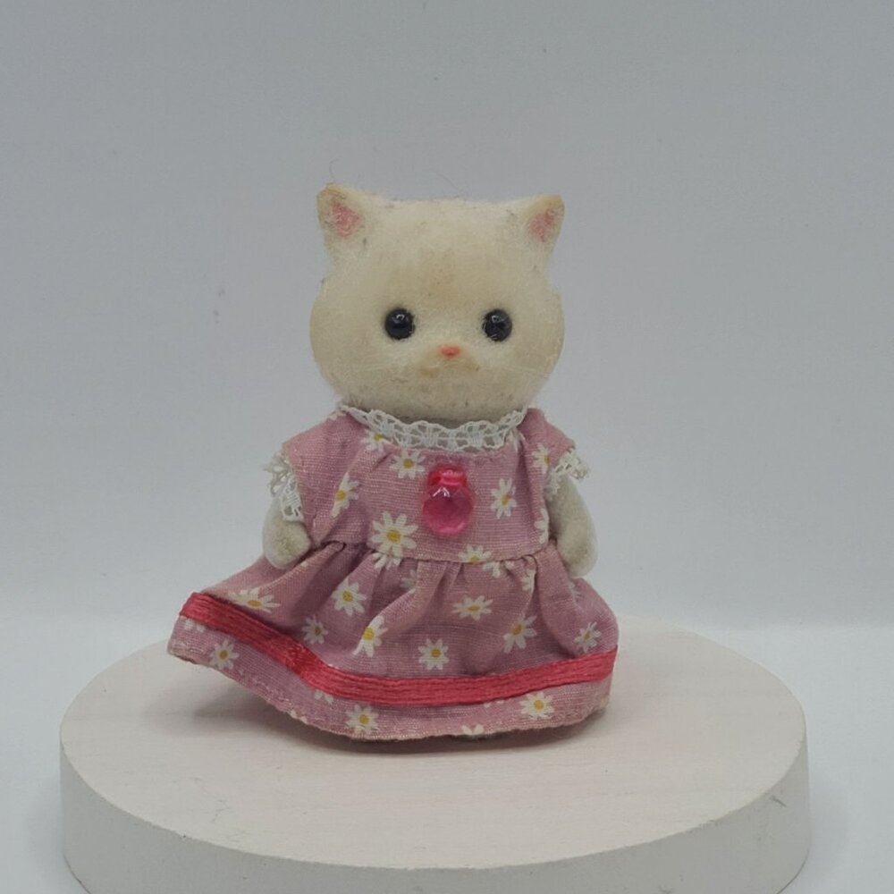 Calico Sylvanian Families Persian Cat FS-28 Figure In Pink Dress Retired Japan C
